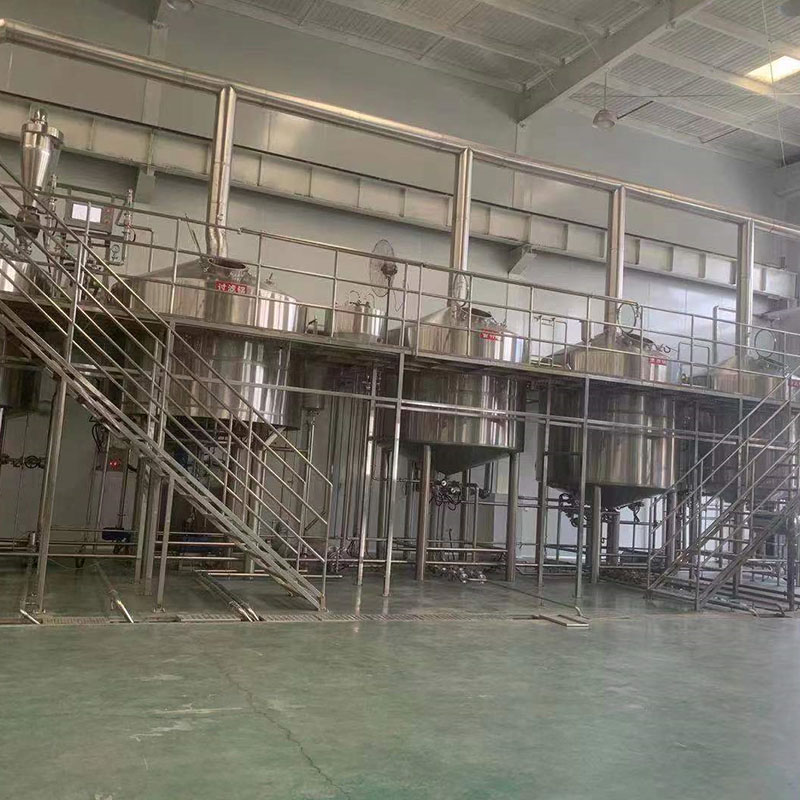 濮阳精酿啤酒设备厂—平面布置、设备设计、制造、调试、培训等一条龙服务_COPY